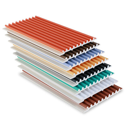 Kwaliteit  Factory Customized Fireproof PVC Co-Extruded Small Round Board Wall Panels Fabriek