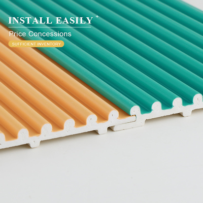 Co Uitgedreven Houten Plastic Samengestelde pvc-Muurcomités 15mm